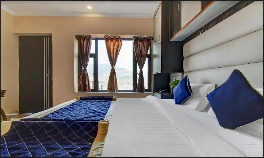 Uphill Courtyard Family Suites For 1 6 People On Hill Top Shimla 0*,